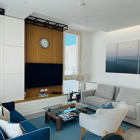 Dea Coast Apartment