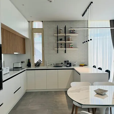 Dea Coast Apartment *